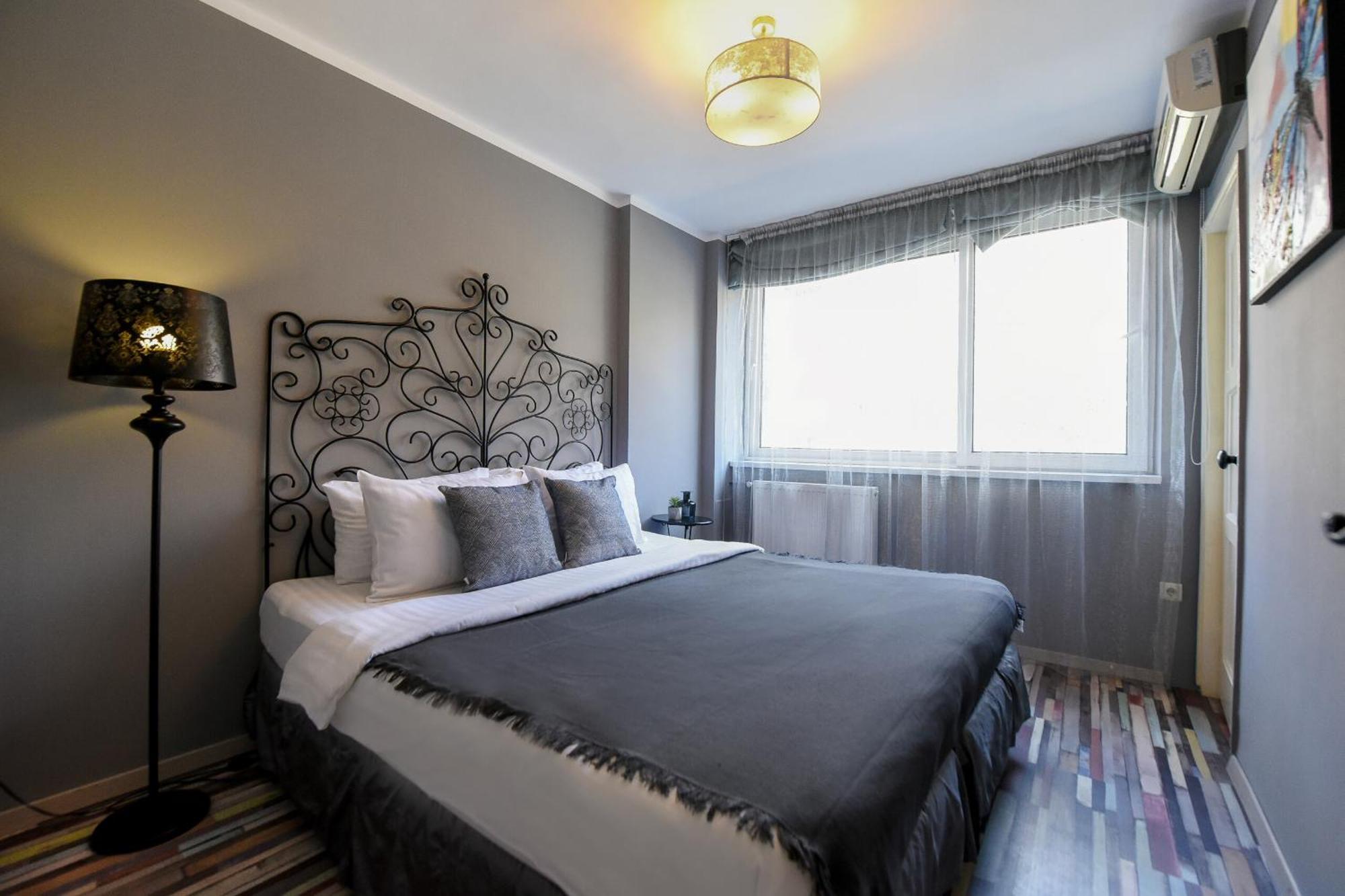 Haven - Downtown With Art Deco Design Apartament